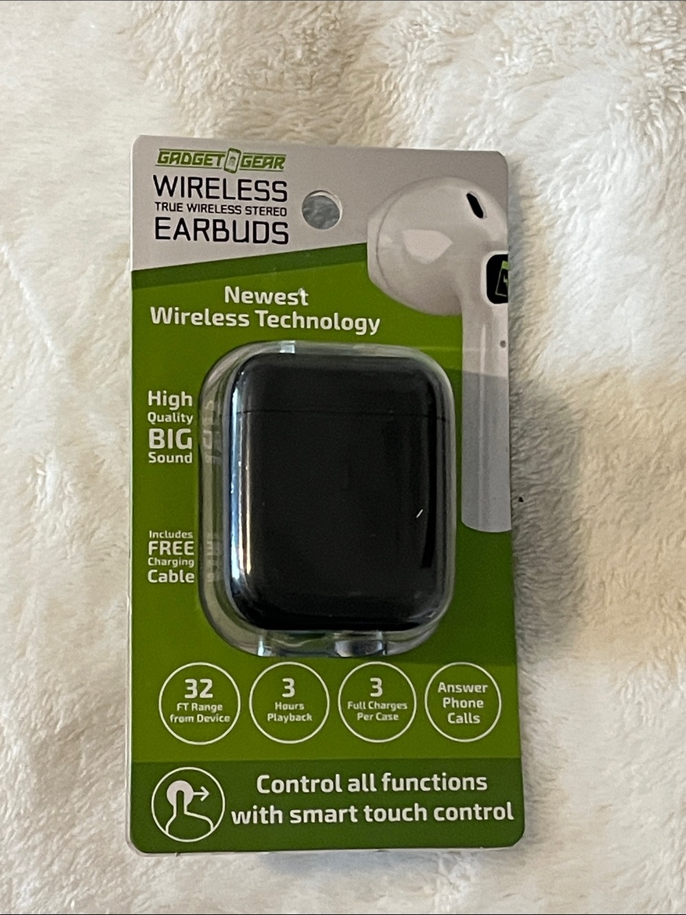 Gadget Gear Black Wireless Earbuds with Charging Case New!